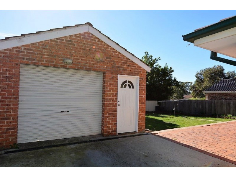 8 Golf Links Drive, Watanobbi NSW 2259