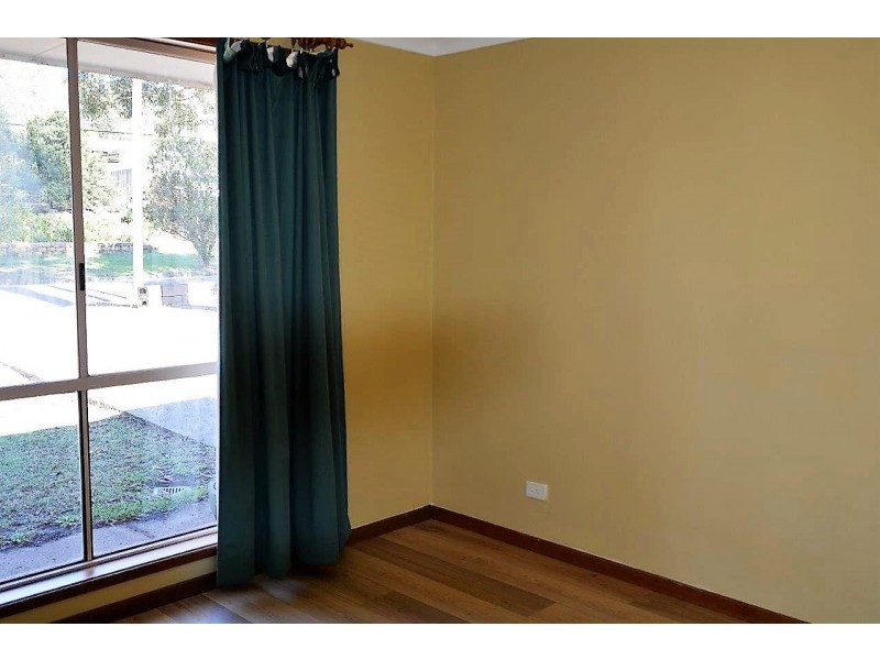 8 Golf Links Drive, Watanobbi NSW 2259