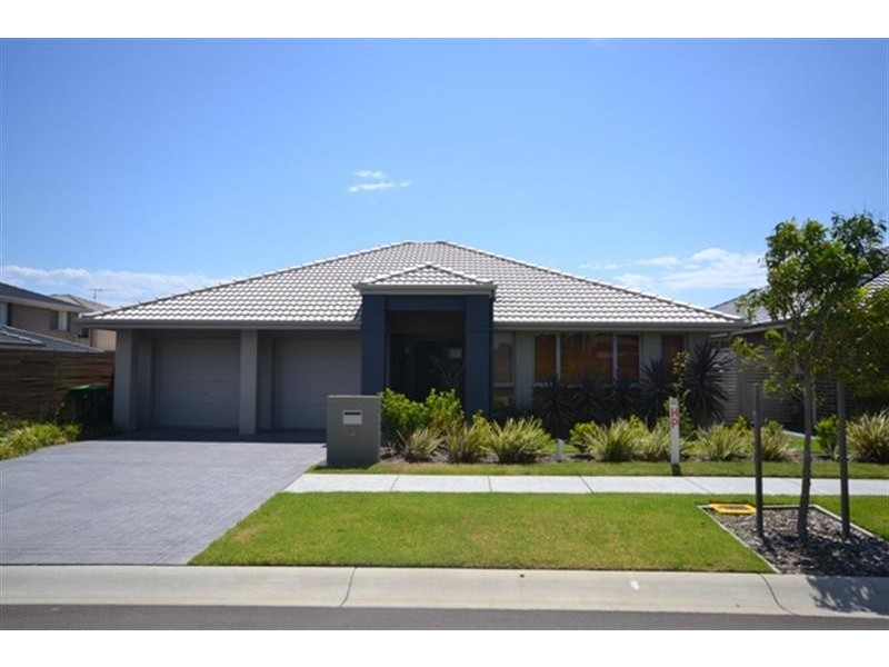 3 Merimbula  Place, Woongarrah NSW 2259