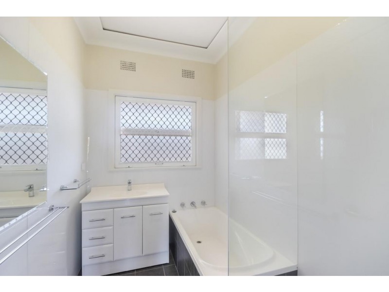 2 George Street, Wyong NSW 2259