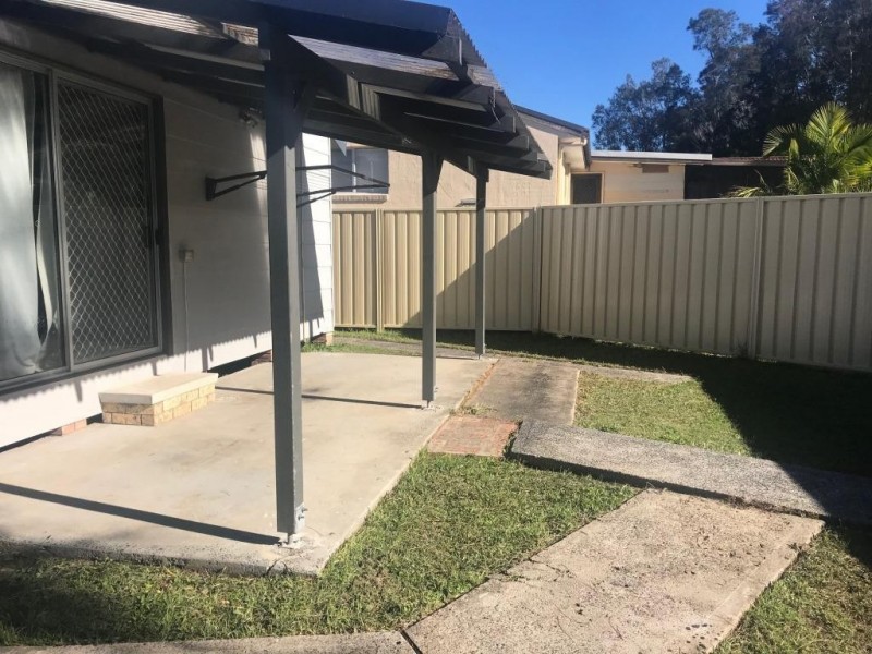 23 Albatross Road, Berkeley Vale NSW 2261