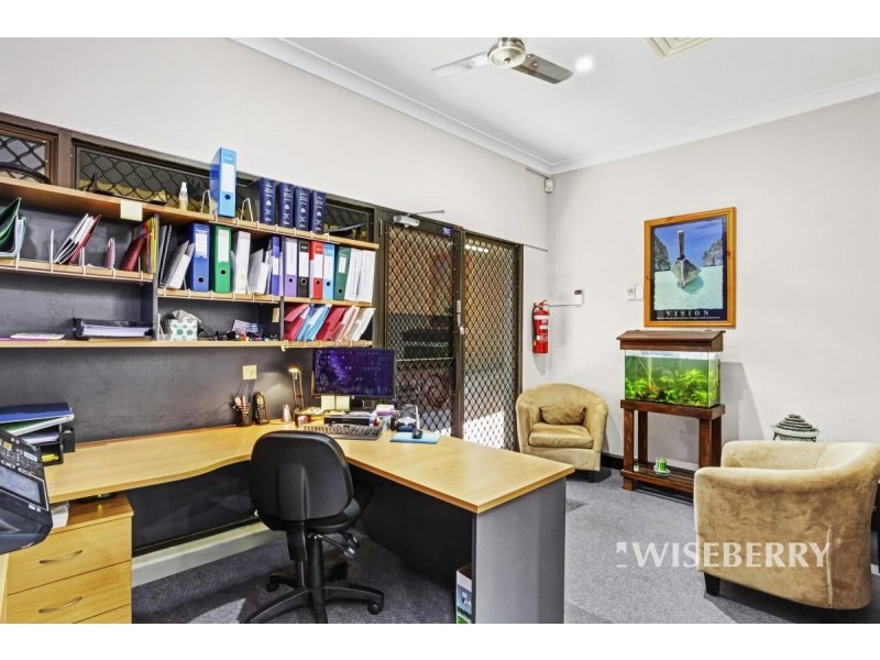 12 Hargraves St, Toukley NSW 2263