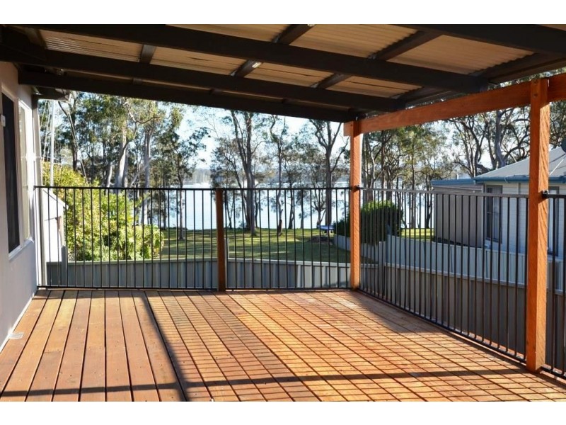 24 Harwood Close, Mannering Park NSW 2259