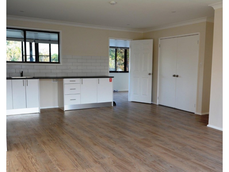 18 Goorama Avenue, San Remo NSW 2262