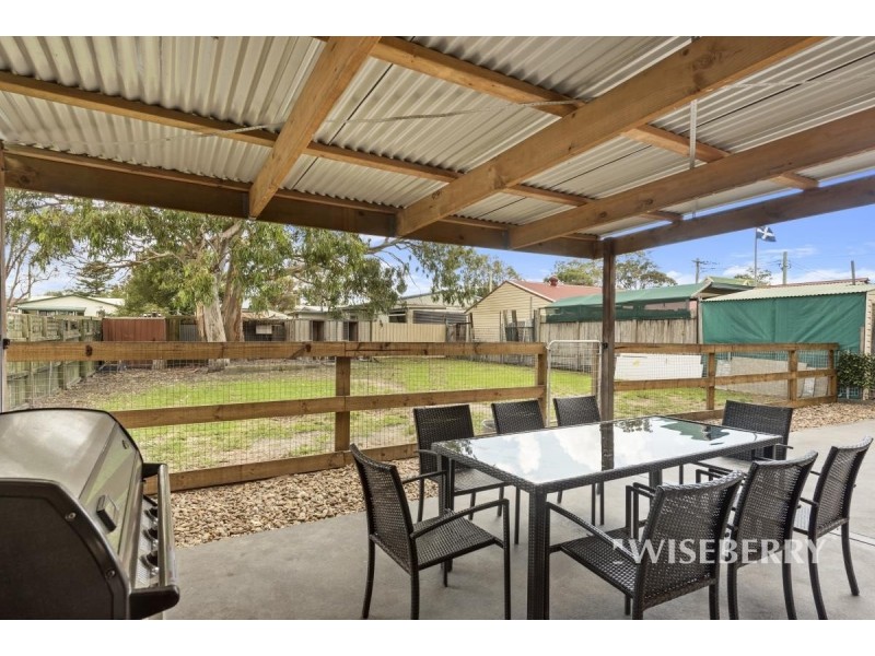 3 Lett Street, Gorokan NSW 2263