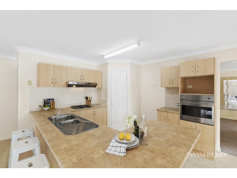 137 Blueridge Drive, Blue Haven NSW 2262