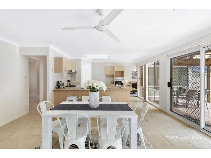 137 Blueridge Drive, Blue Haven NSW 2262