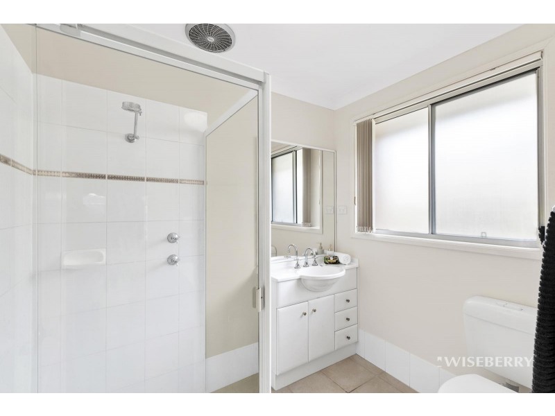 137 Blueridge Drive, Blue Haven NSW 2262