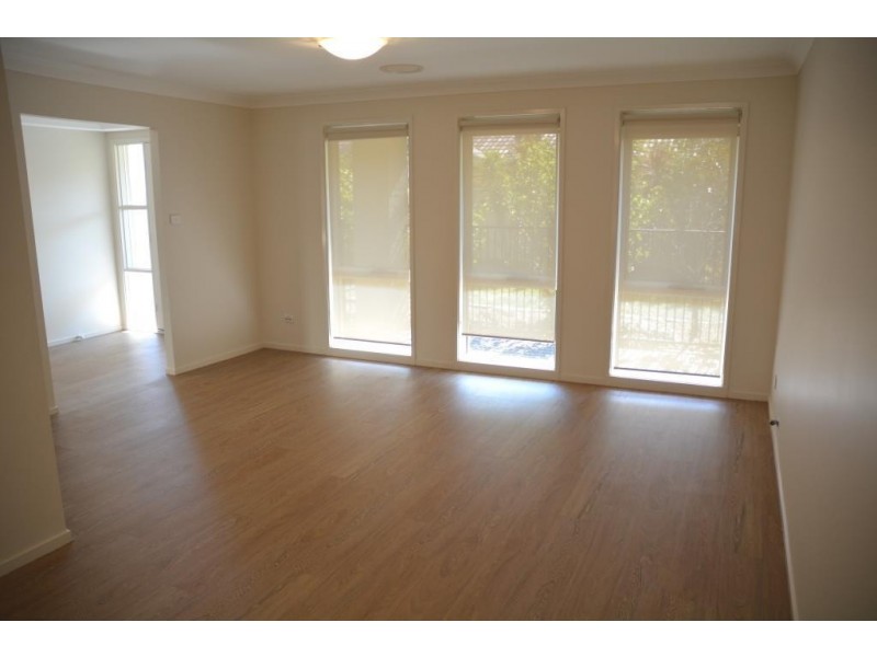 10 Vulcan Close, Hamlyn Terrace NSW 2259