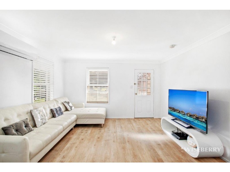 1/20 Brickendon Avenue, Mardi NSW 2259