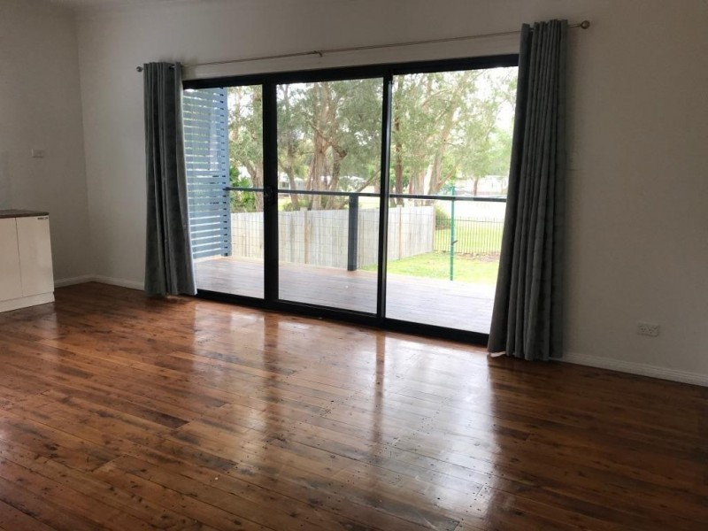 20a Banksia Street, Canton Beach NSW 2263