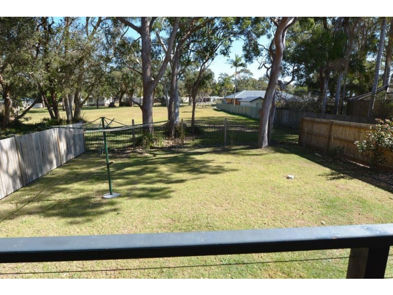 20a Banksia Street, Canton Beach NSW 2263