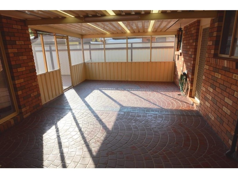 10 Bensley Close, Lake Haven NSW 2263