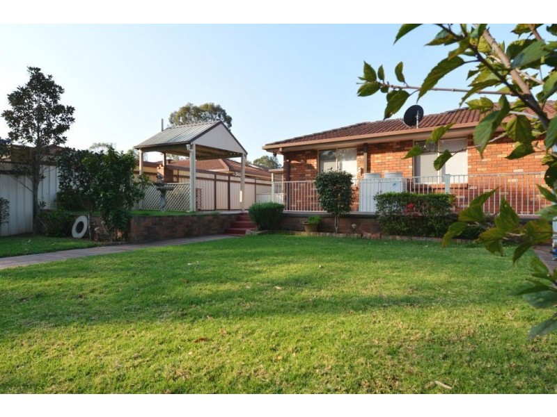 10 Bensley Close, Lake Haven NSW 2263