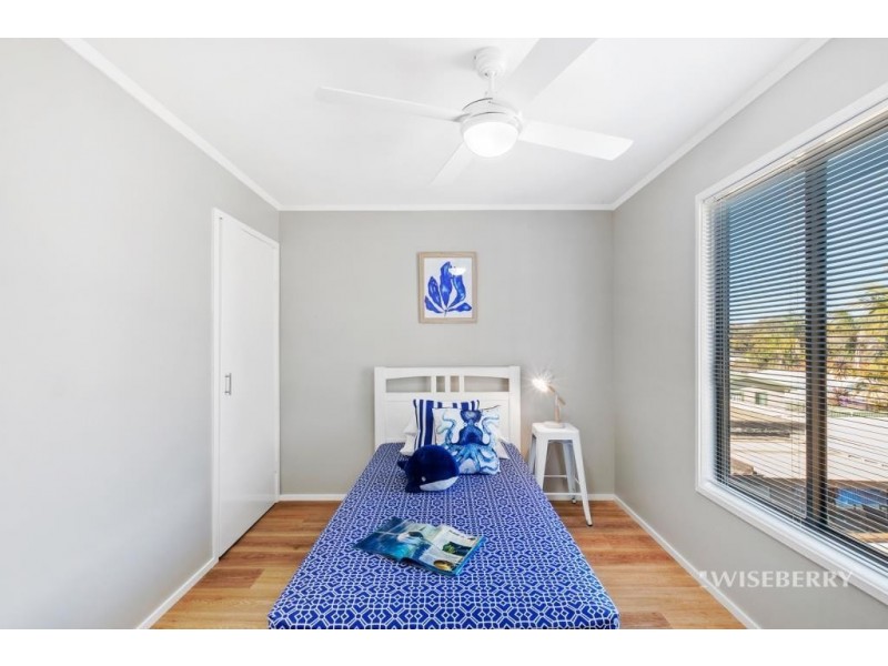 50 Charmhaven Avenue, Charmhaven NSW 2263