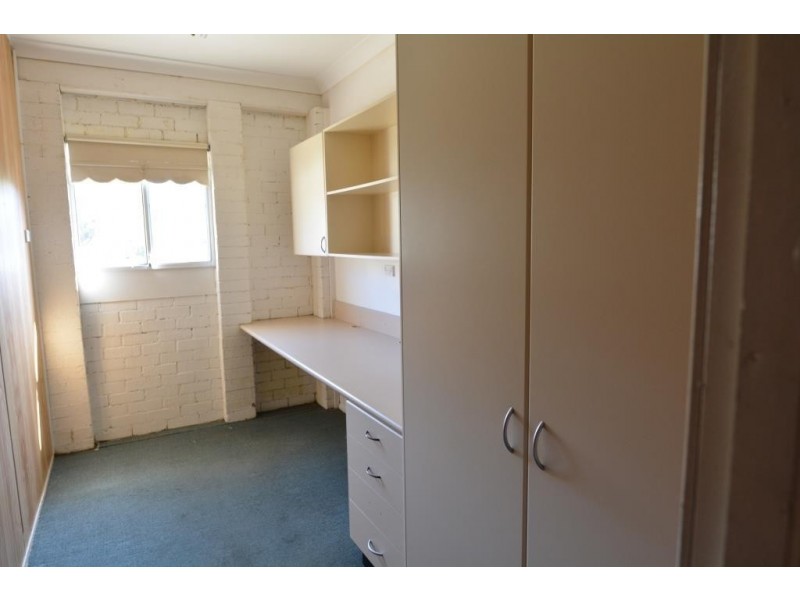 4  Sylvia Avenue, Gorokan NSW 2263