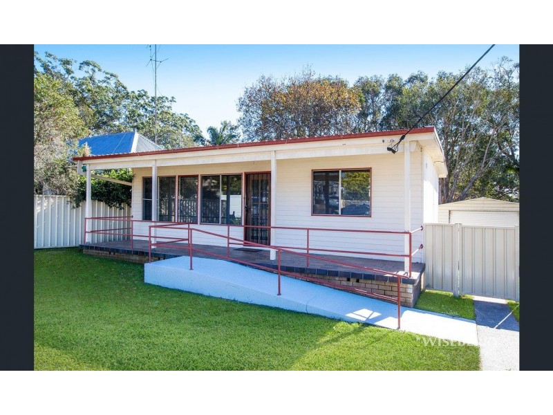 11 Norah Avenue, Charmhaven NSW 2263
