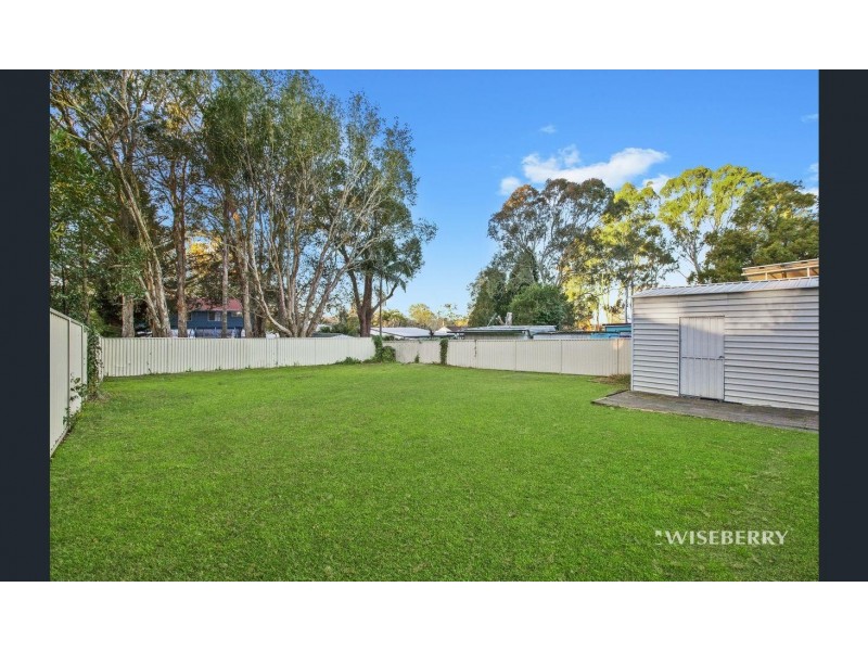 11 Norah Avenue, Charmhaven NSW 2263