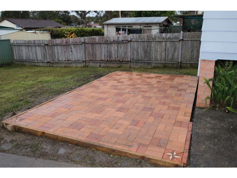 114 Wallarah Road, Gorokan NSW 2263