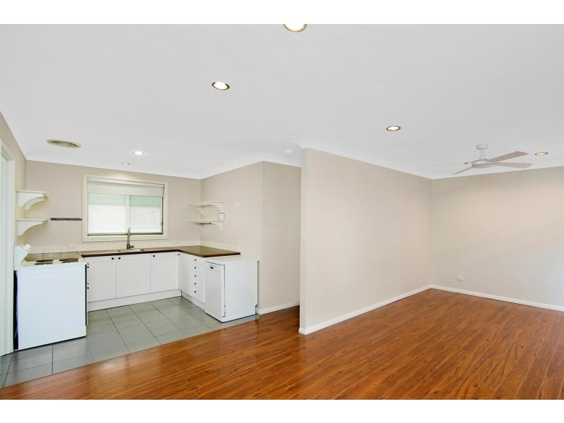 11 Tennyson Place, Watanobbi NSW 2259