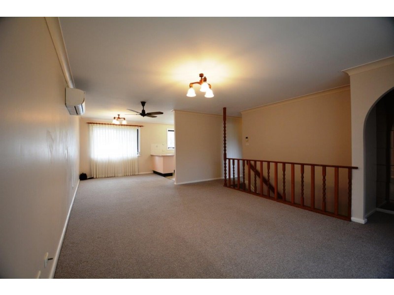 172 Sunrise Avenue, Budgewoi NSW 2262