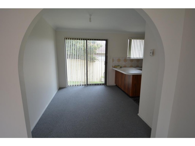 4/10 Ocean View Road, Gorokan NSW 2263