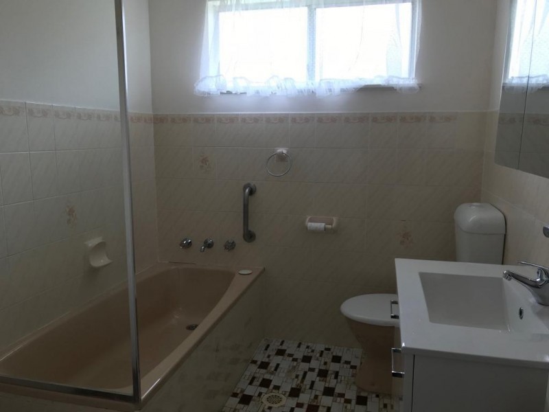 26 Clucas Avenue, Gorokan NSW 2263