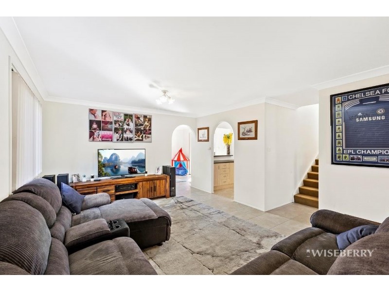 3 Murchison Close, Blue Haven NSW 2262