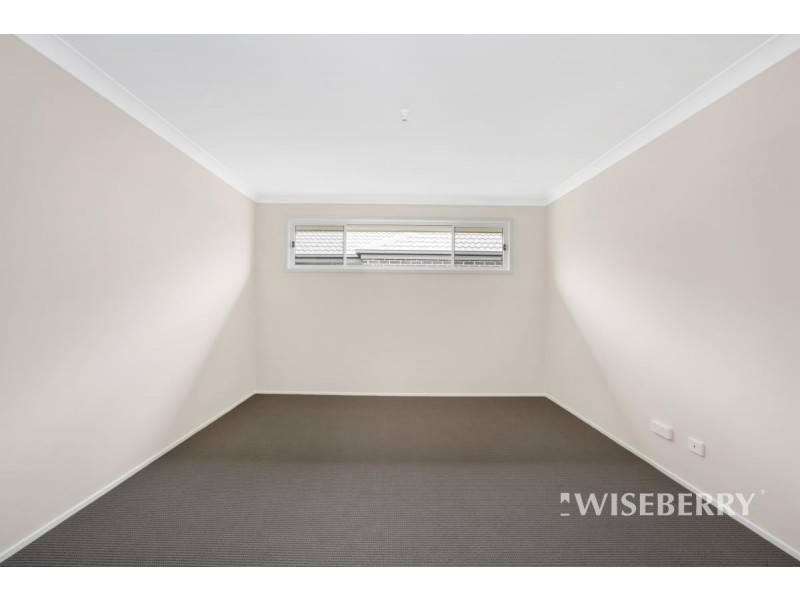 18 Mogo Close, Blue Haven NSW 2262