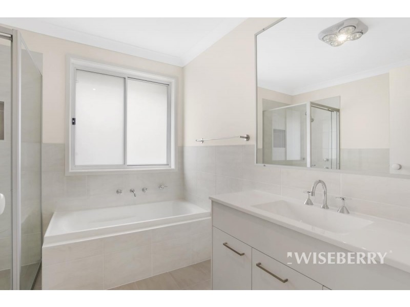 18 Mogo Close, Blue Haven NSW 2262