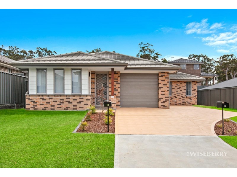 12 Addison Avenue, Woongarrah NSW 2259