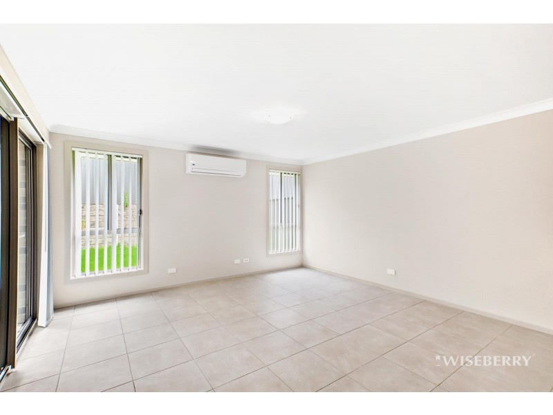 12 Addison Avenue, Woongarrah NSW 2259