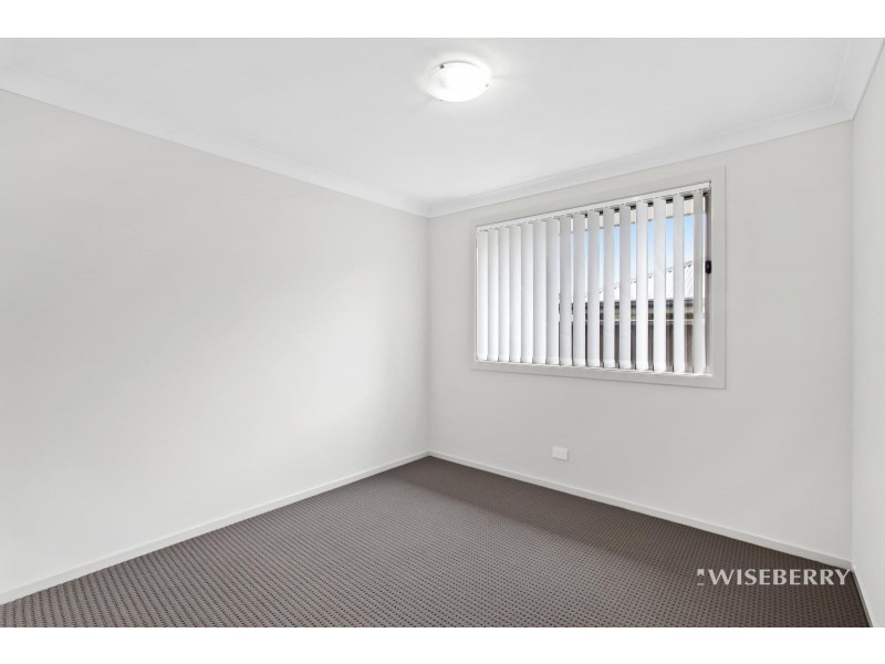 12a Addison Avenue, Woongarrah NSW 2259