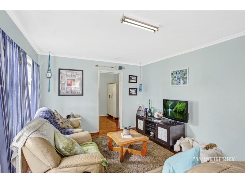 2/7 Read Street, Canton Beach NSW 2263