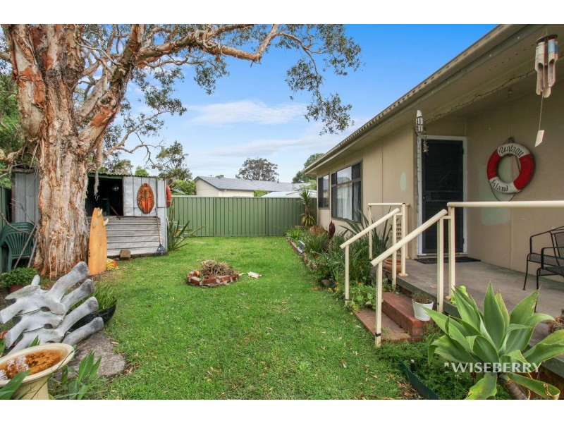 2/7 Read Street, Canton Beach NSW 2263