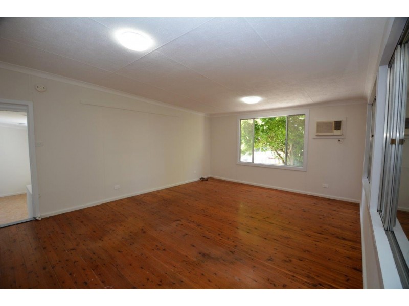 5 Vena Avenue, Gorokan NSW 2263