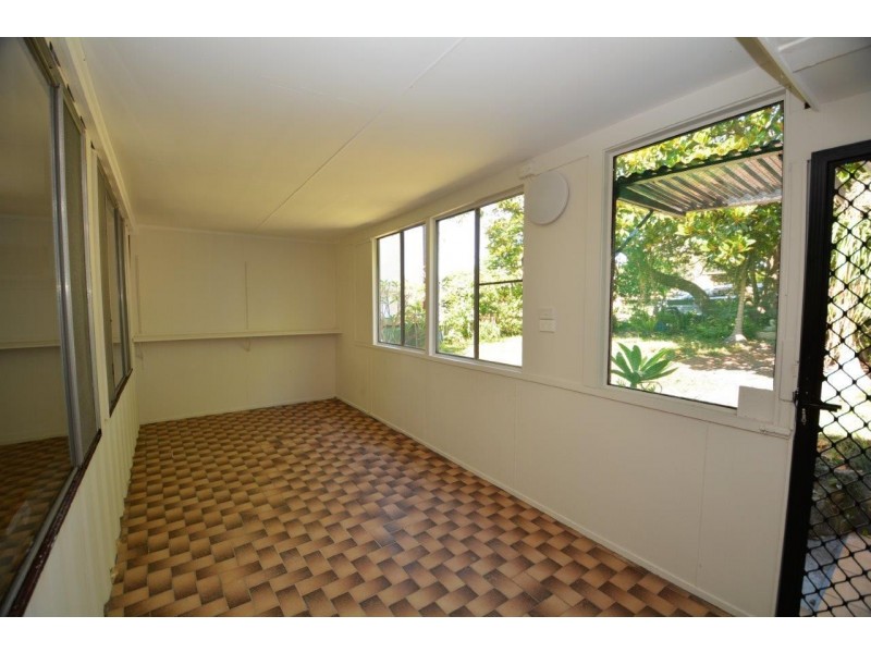 5 Vena Avenue, Gorokan NSW 2263