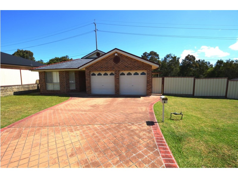 6 Crestleigh Close, Woongarrah NSW 2259