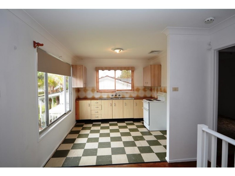 55 Perouse  Avenue, San Remo NSW 2262