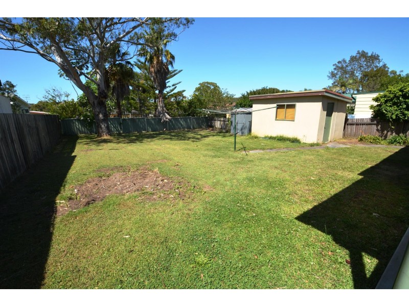 14 Cambridge Avenue, Kanwal NSW 2259