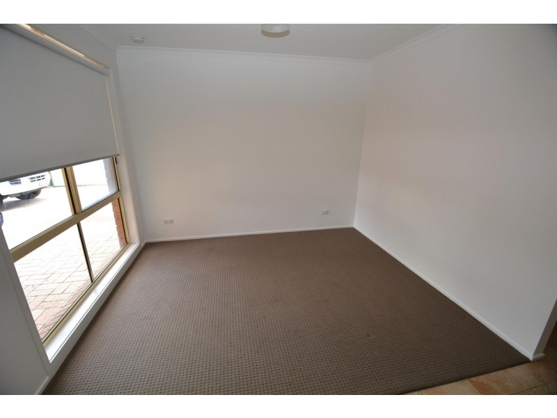 11 Sara Jane Close, Kanwal NSW 2259
