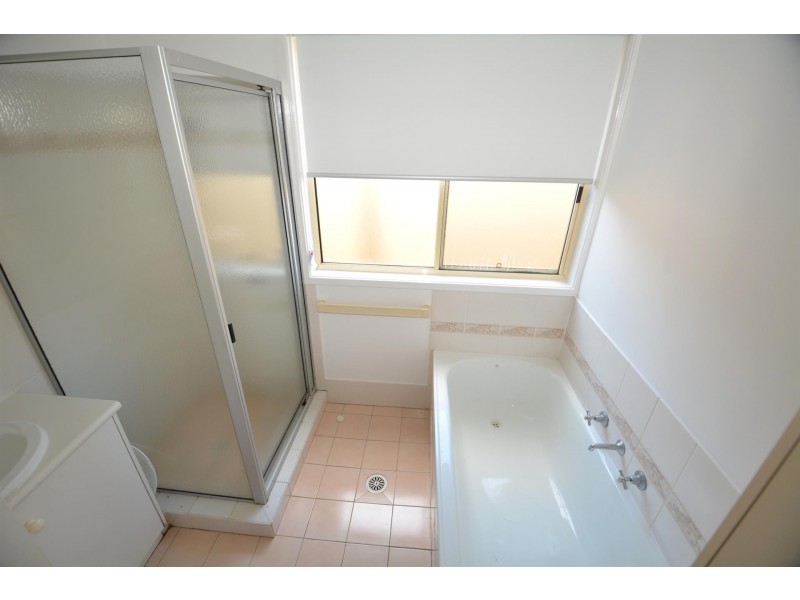 11 Sara Jane Close, Kanwal NSW 2259