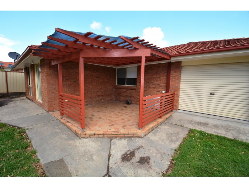 11 Sara Jane Close, Kanwal NSW 2259