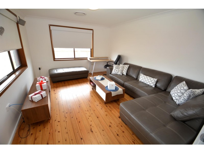 15 Vena Avenue, Gorokan NSW 2263