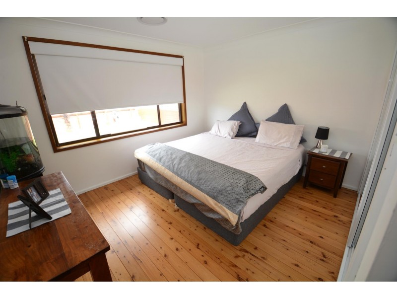 15 Vena Avenue, Gorokan NSW 2263