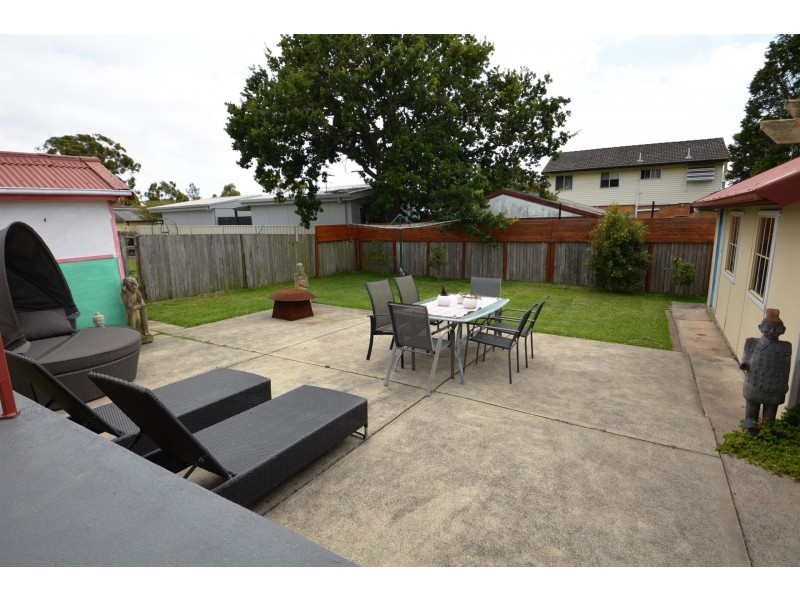15 Vena Avenue, Gorokan NSW 2263