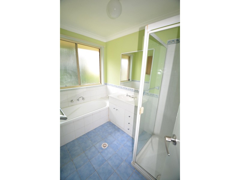 54 White Swan Avenue, Blue Haven NSW 2262