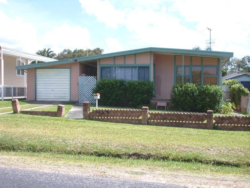 7 Melrose Avenue, Gorokan NSW 2263