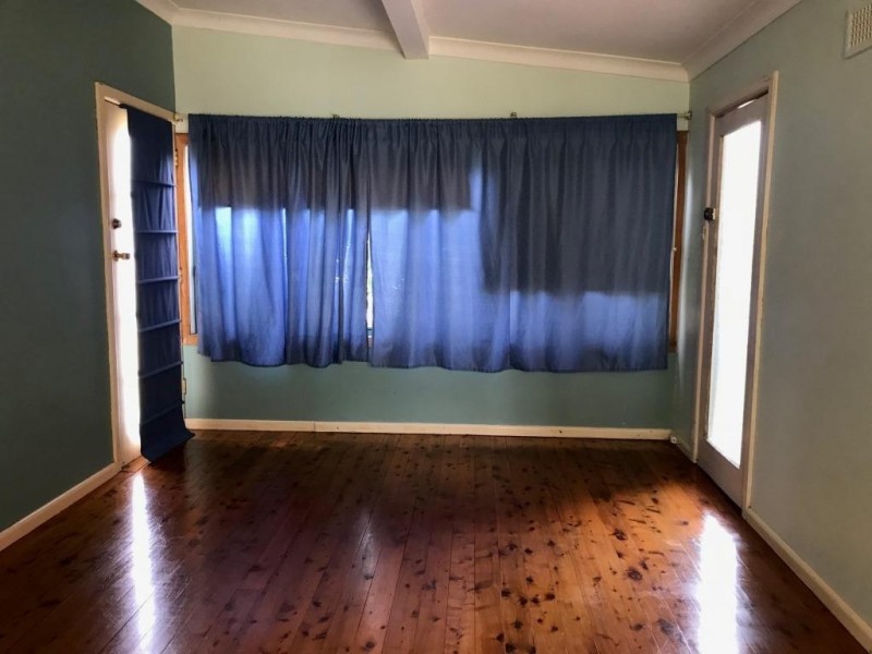 7 Melrose Avenue, Gorokan NSW 2263