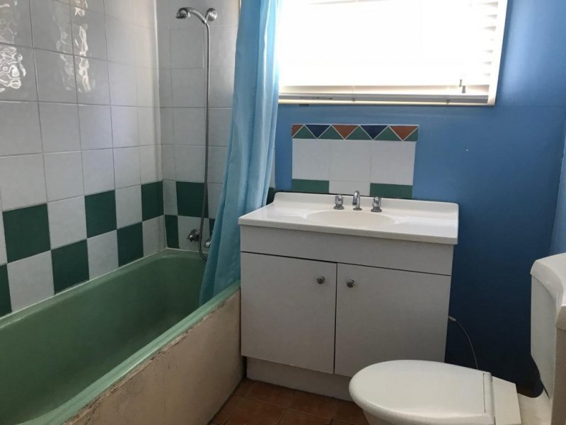 7 Melrose Avenue, Gorokan NSW 2263